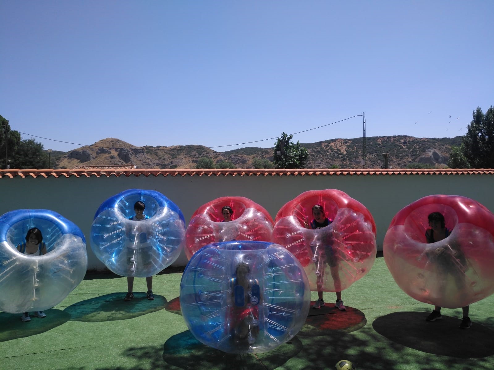 Fútbol Burbuja para despedidas de solteros y solteras en Gandia